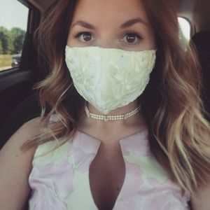 Meet your Posher, Liz